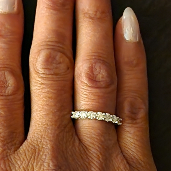 Half eternity moissanite band - Picture 1 of 8